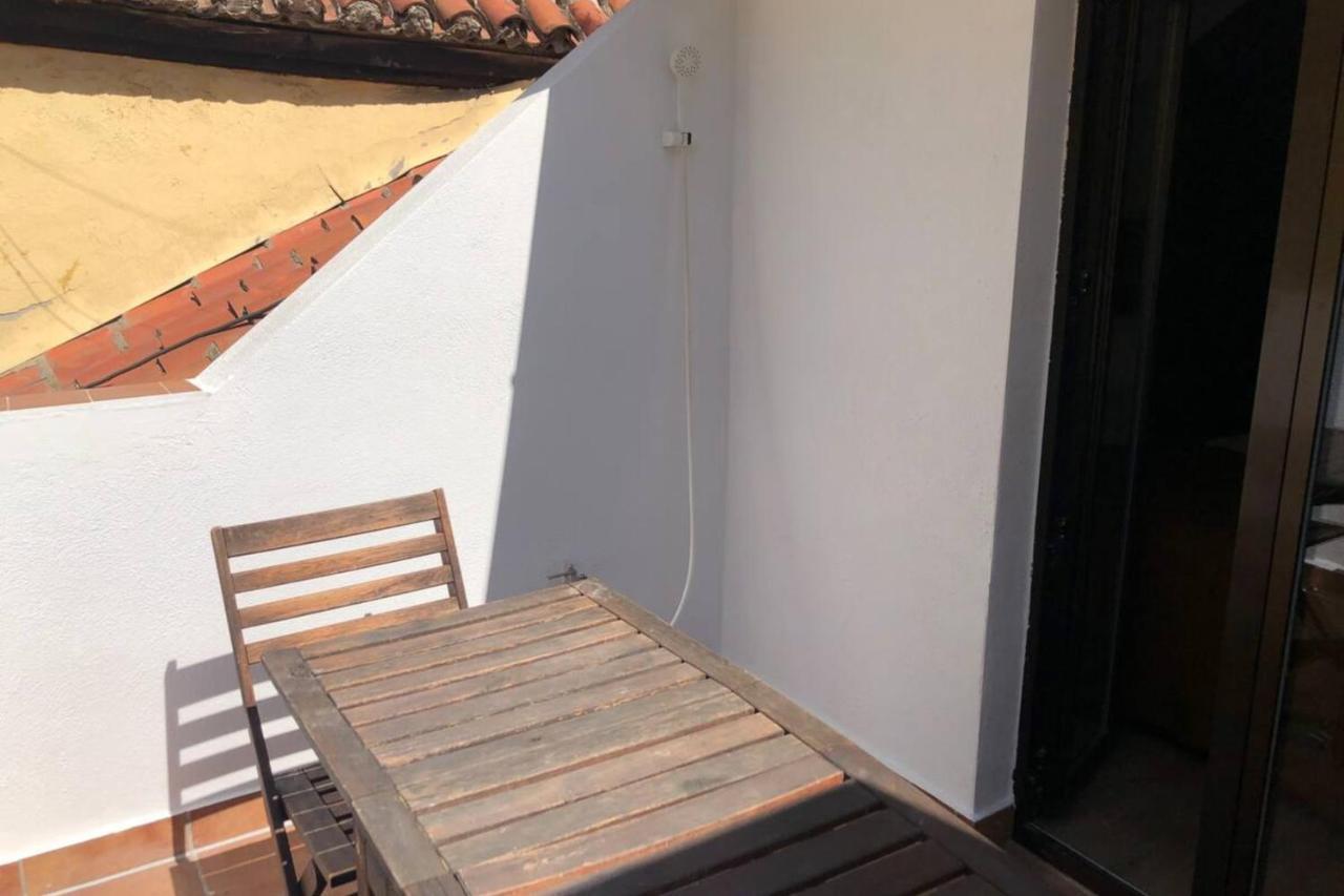 Apartment Rustic With Terrace In